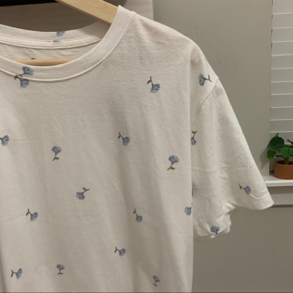 floral cropped t-shirt